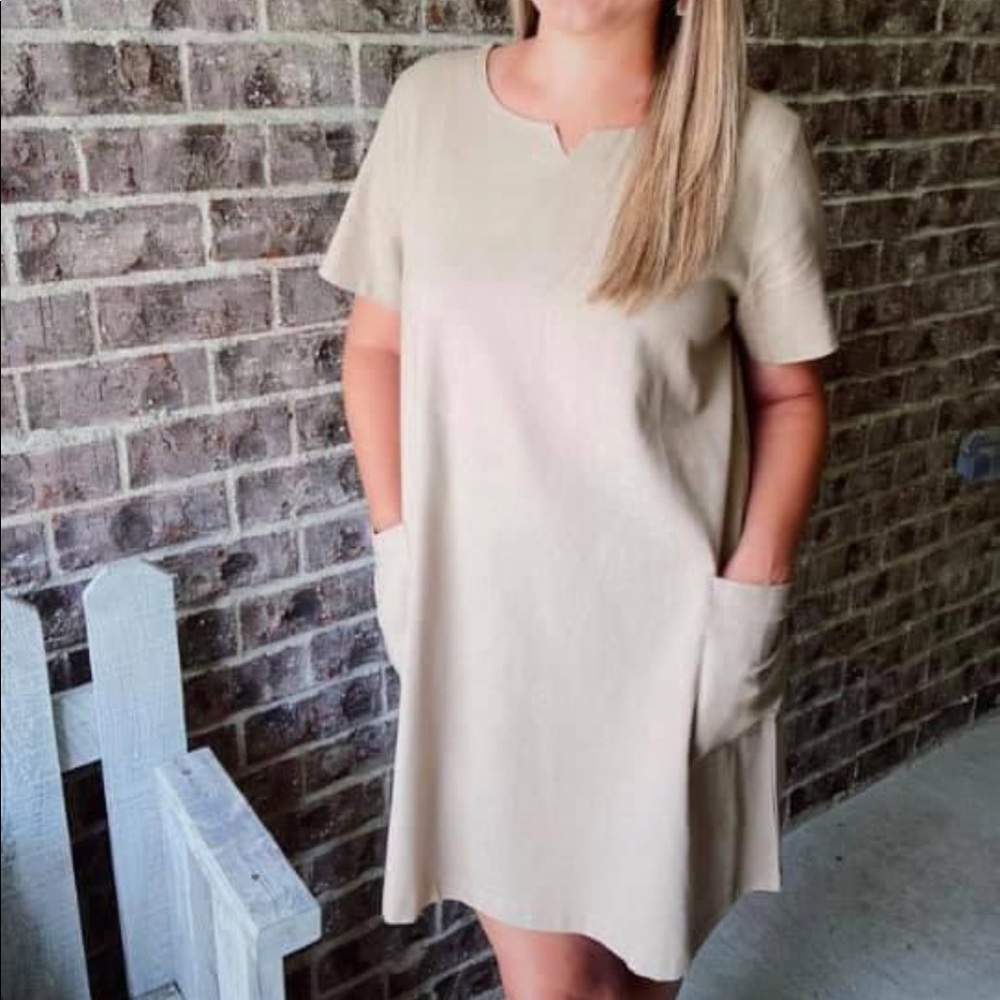 Cotton Bleu Khaki dress with pockets